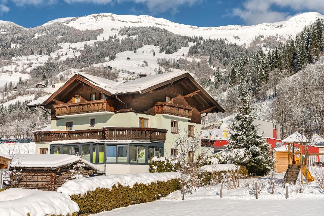 Gaestehaus Gratz - Inklusive Eintritt In Die Alpentherme Dorfgastein Bagian luar foto