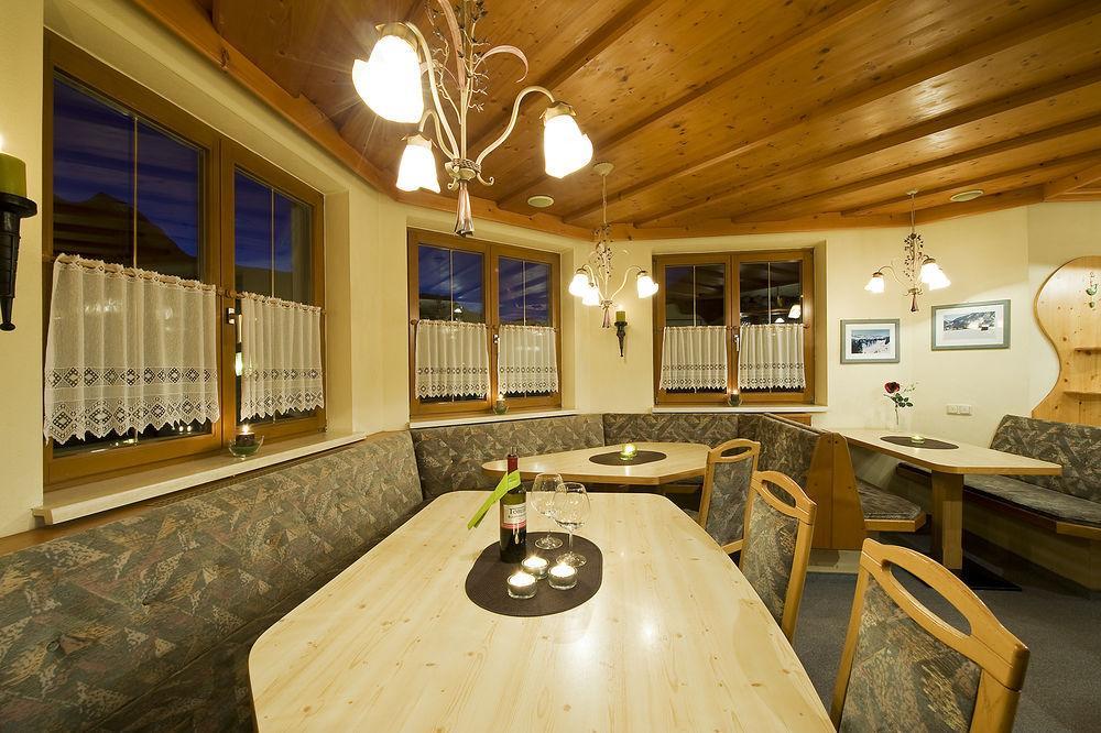 Gaestehaus Gratz - Inklusive Eintritt In Die Alpentherme Dorfgastein Bagian luar foto