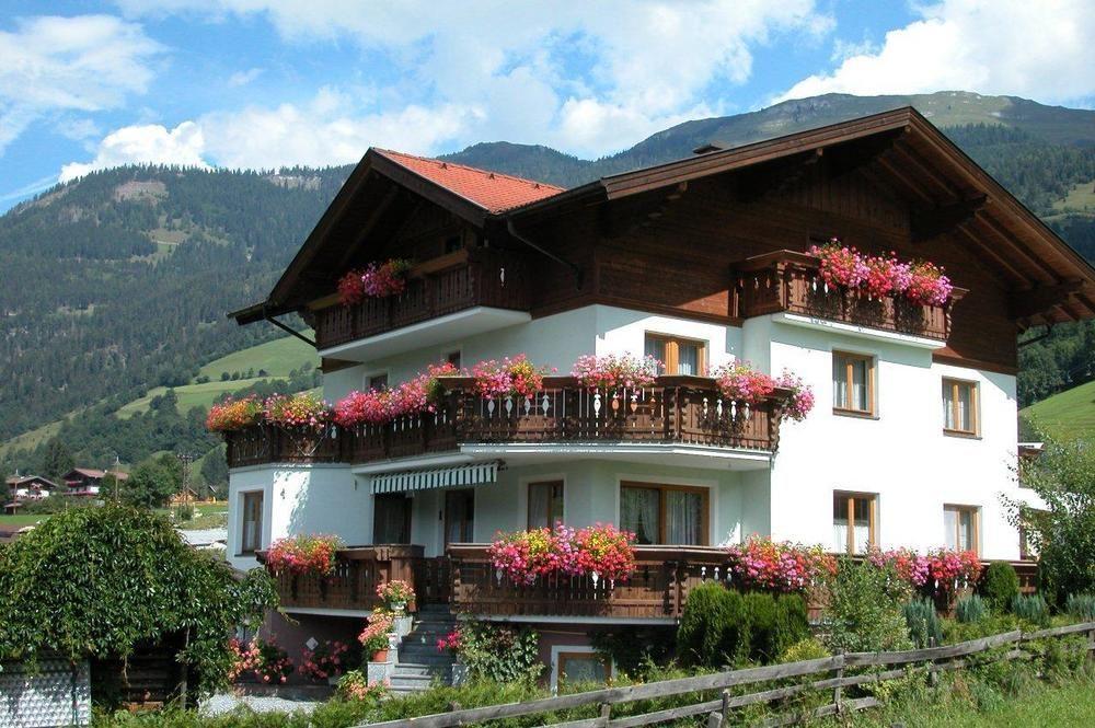 Gaestehaus Gratz - Inklusive Eintritt In Die Alpentherme Dorfgastein Bagian luar foto